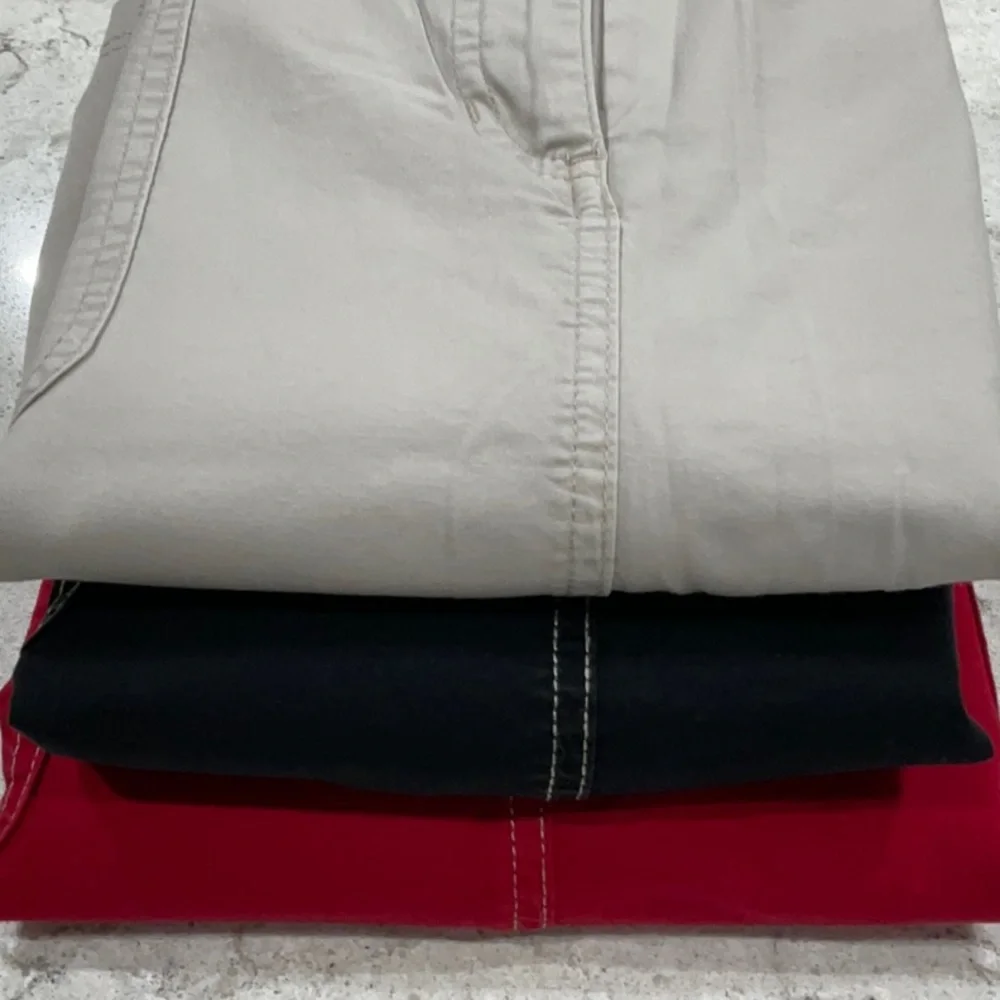 KAREN KS SCOTT three 3️⃣ shots khaki, black and red skirts size 6